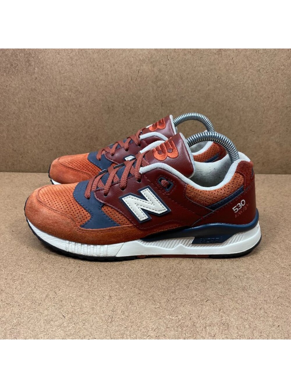 New Balance 530 Womens Sneakers Redwood Navy Orange Size 7.5 Suede & Leather